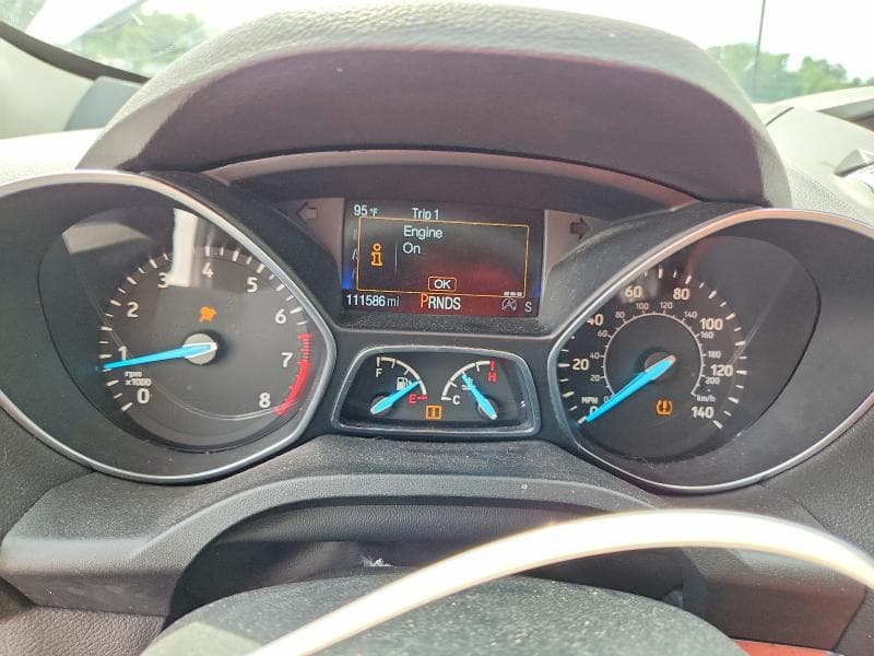 2017 FORD ESCAPE SE 9