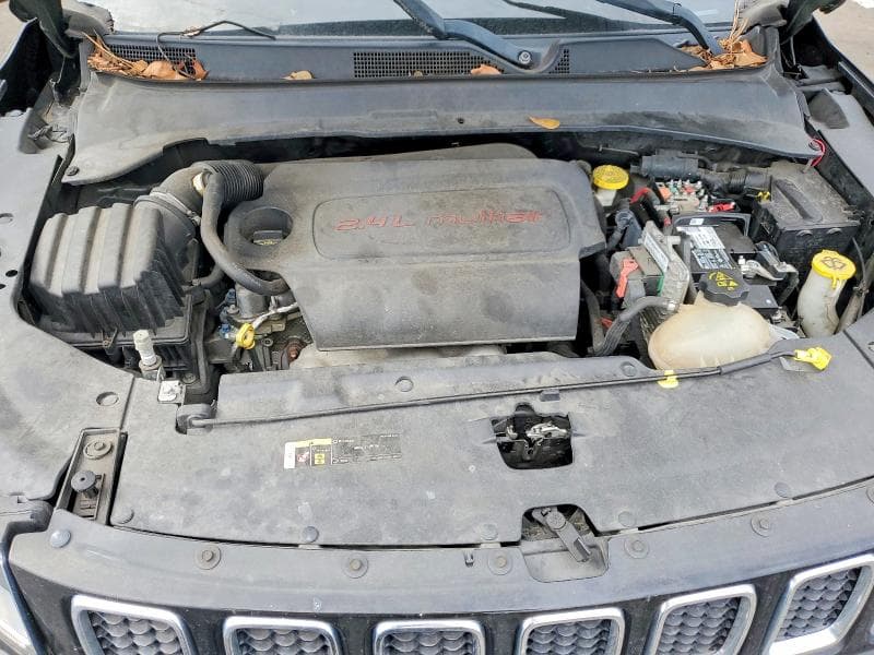 2018 JEEP COMPASS LATITUDE 11