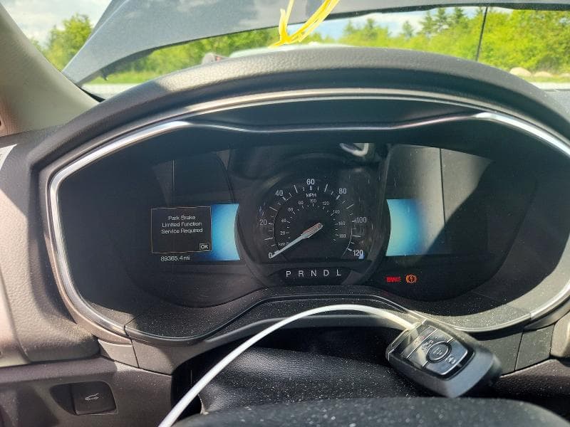 2020 FORD FUSION SE 9