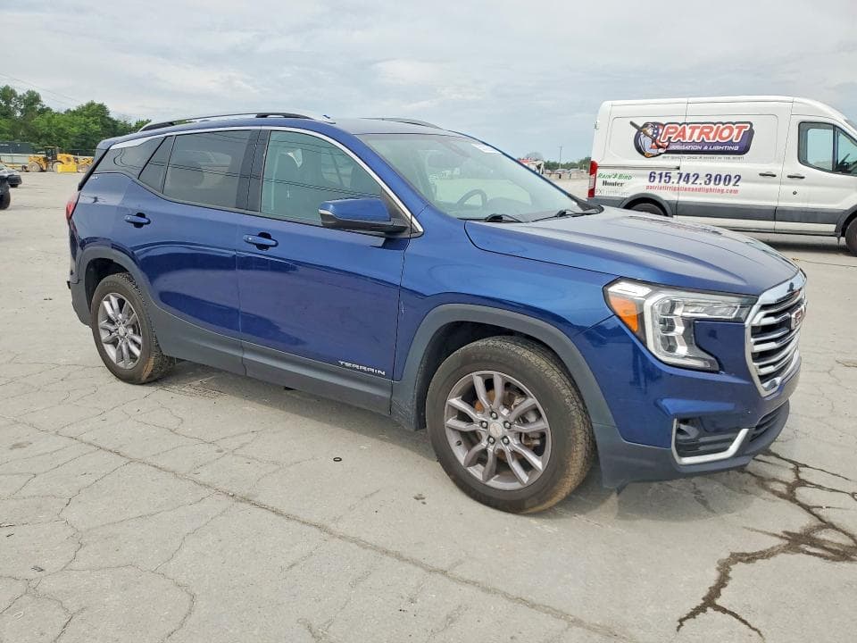 2023 GMC TERRAIN SLT 4