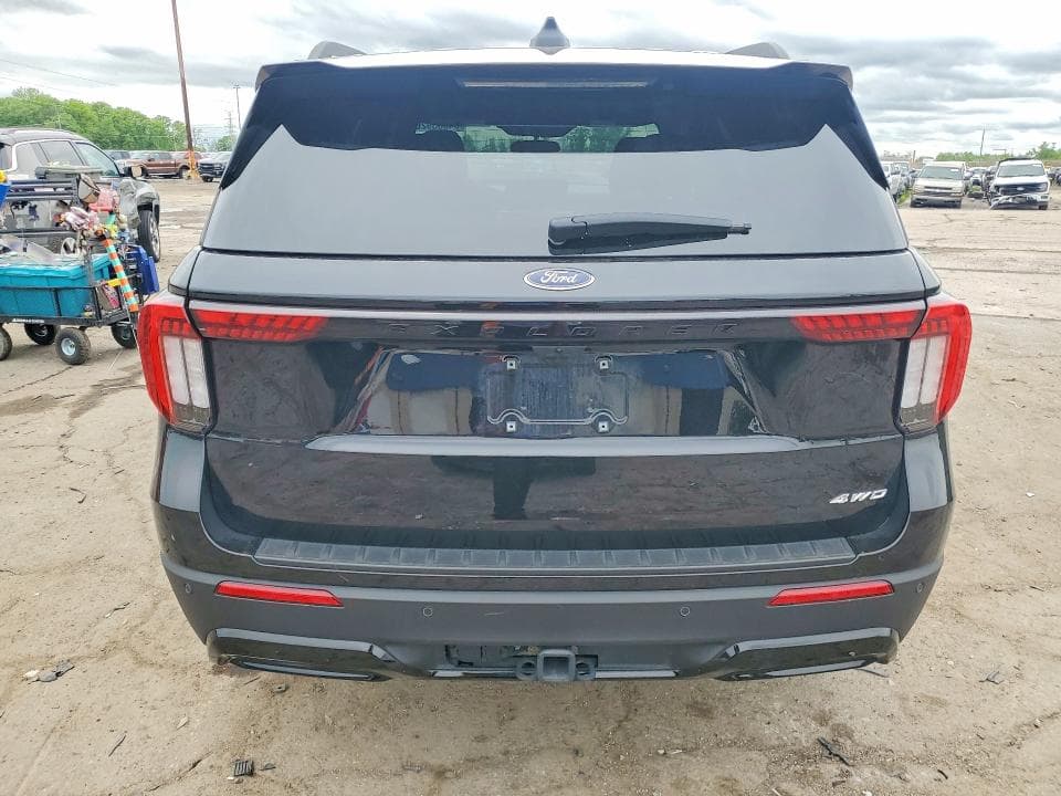 2025 FORD EXPLORER ST-LINE 6