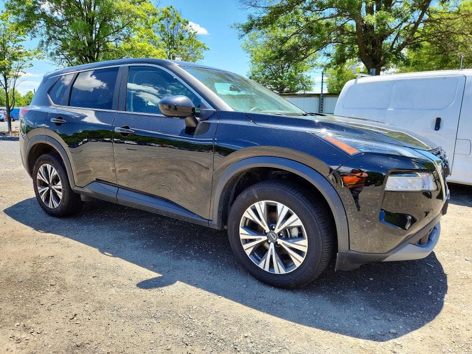 2023 NISSAN ROGUE SV 4
