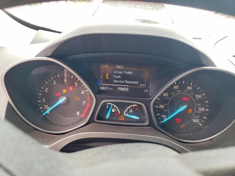 2017 FORD ESCAPE SE 9