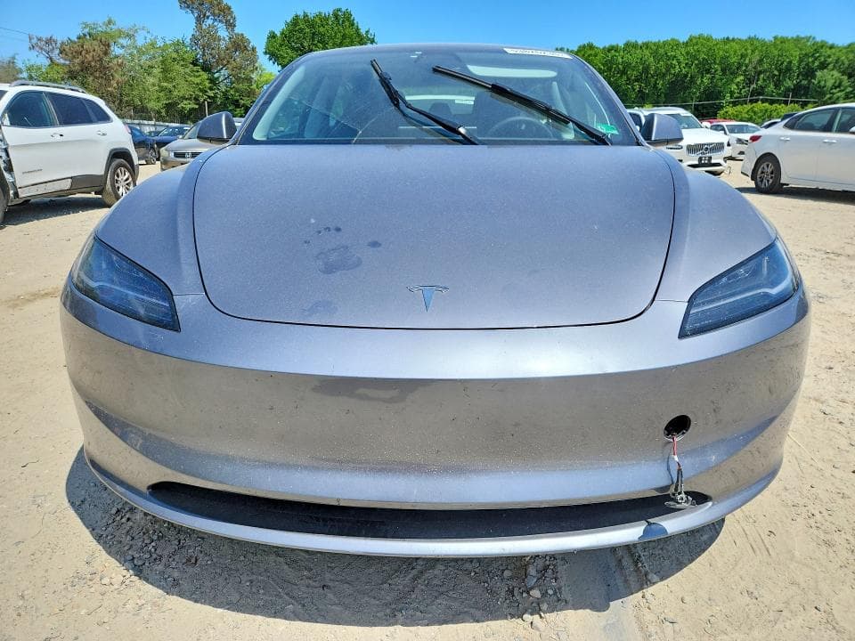 2025 TESLA MODEL 3 5