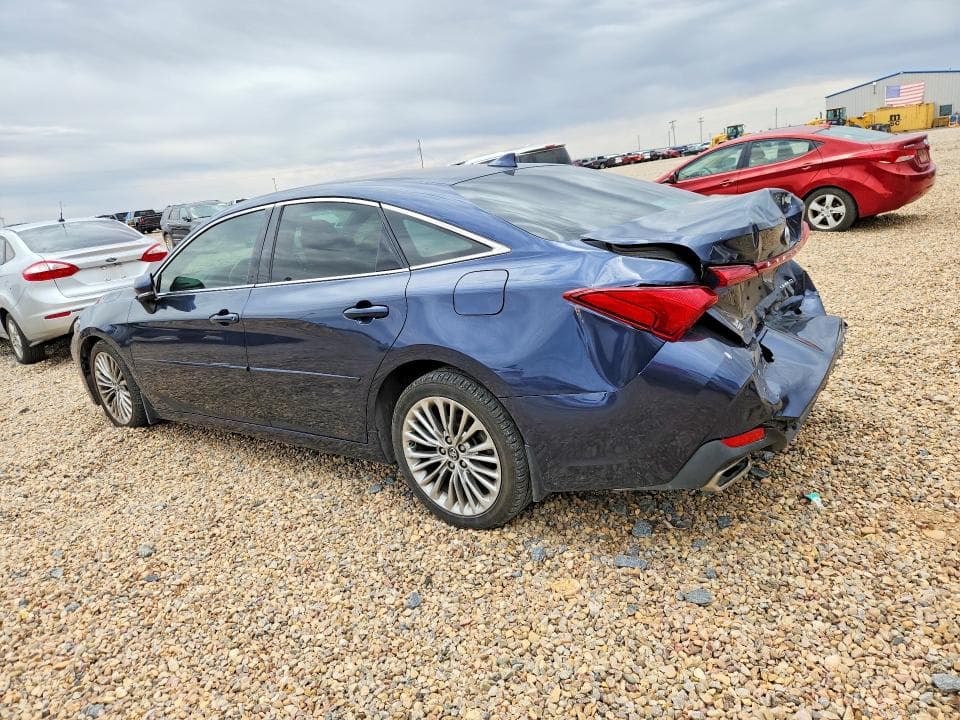 2019 TOYOTA AVALON LIMITED 2