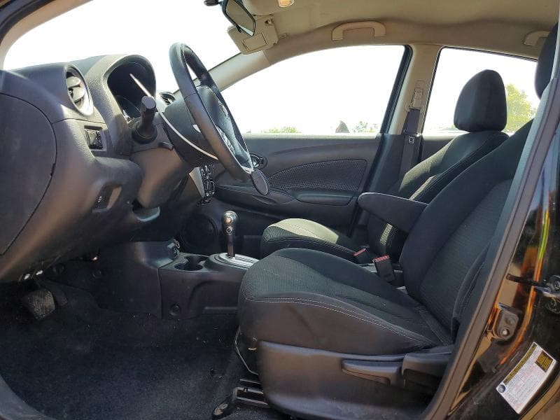 2019 NISSAN VERSA SV 7