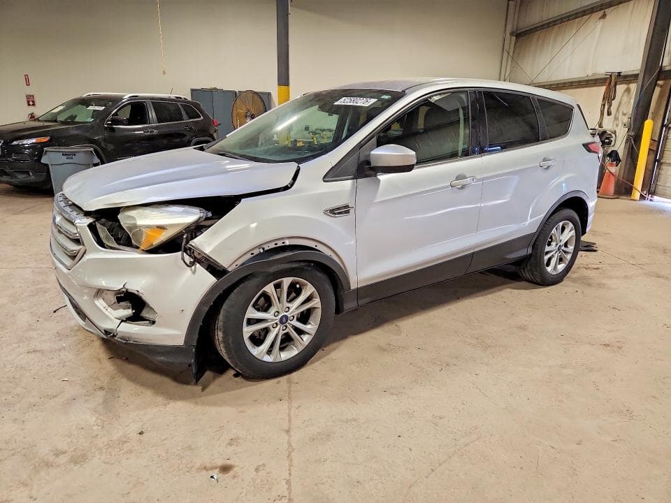 2017 FORD ESCAPE SE - 1