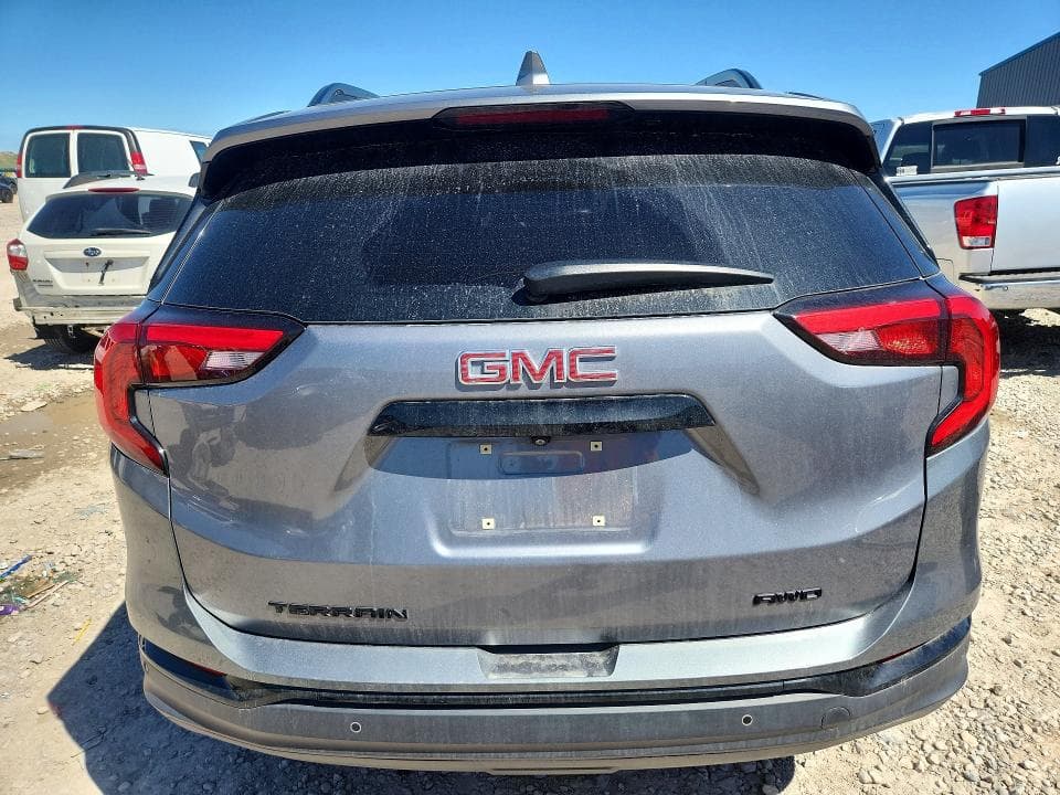 2020 GMC TERRAIN SLE 6