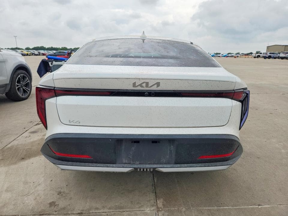 2026 KIA K4 LX 6