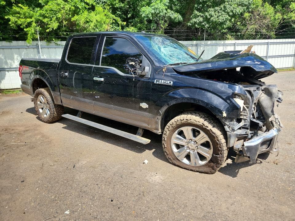 2017 FORD F150 SUPERCREW 4