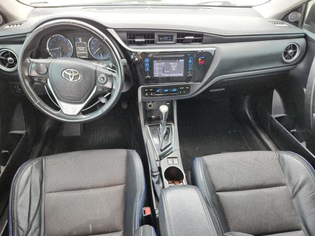 2018 TOYOTA COROLLA SE 8