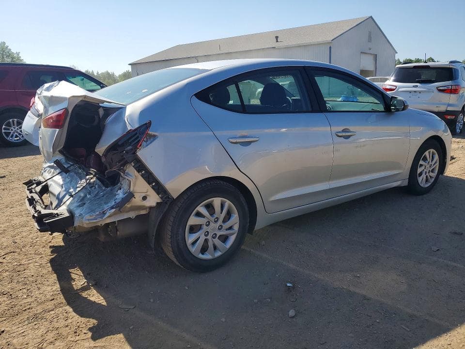 2019 HYUNDAI ELANTRA SE 3