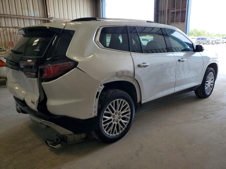 2025 GMC ACADIA DENALI 3