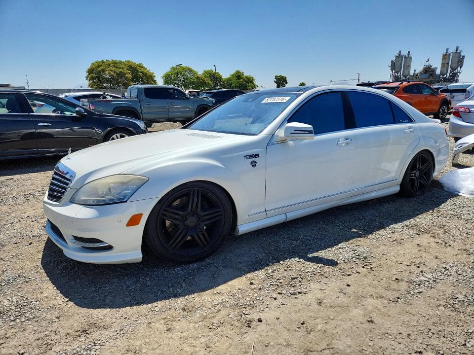 2013 MERCEDES-BENZ S-CLASS 550 - 1