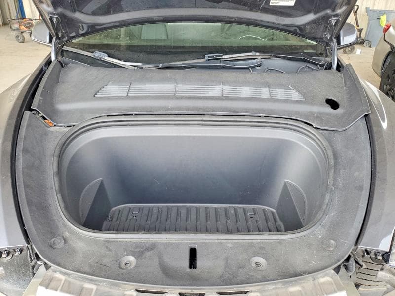 2023 TESLA MODEL Y 11