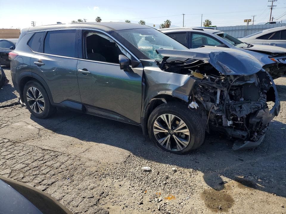 2021 NISSAN ROGUE SV 4