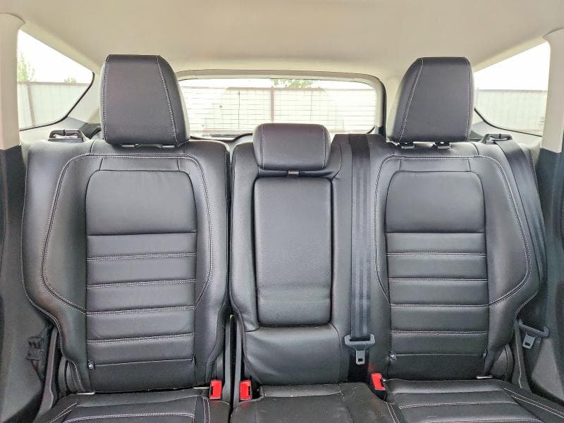 2017 FORD ESCAPE TITANIUM 10
