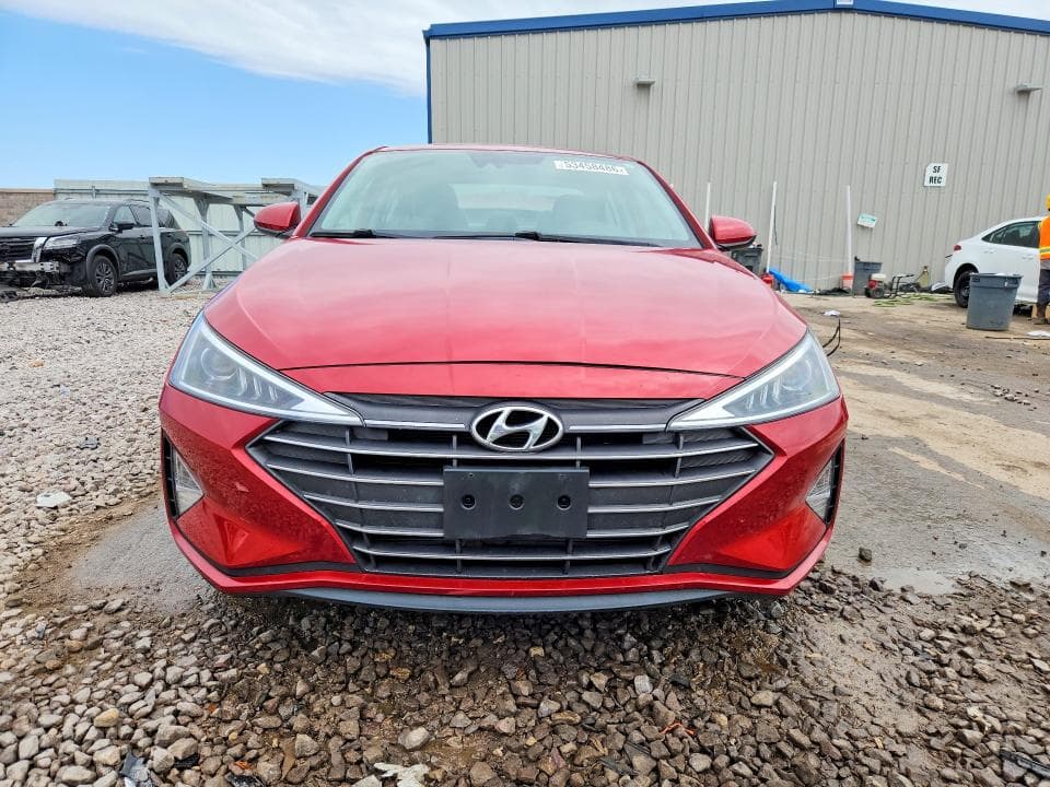 2019 HYUNDAI ELANTRA SEL 5