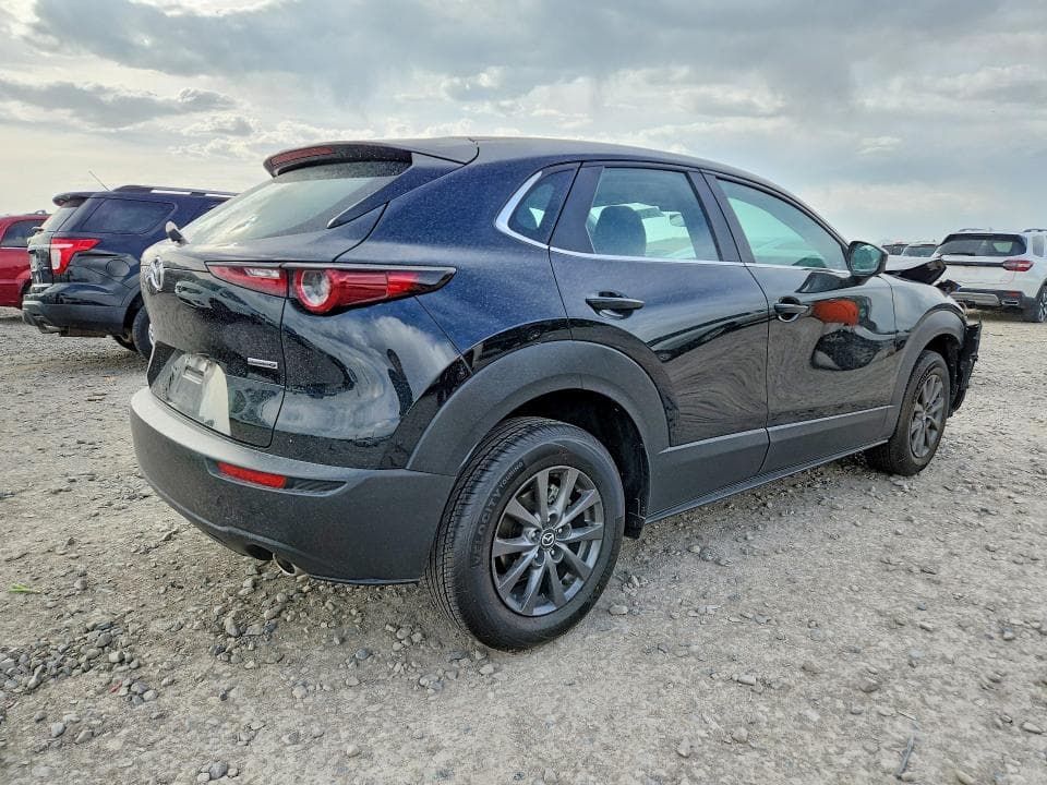 2023 MAZDA CX-30 3