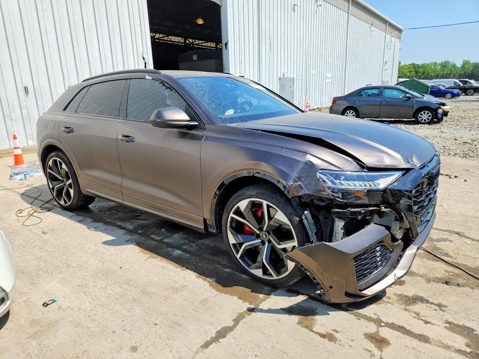 2022 AUDI RS Q8 4