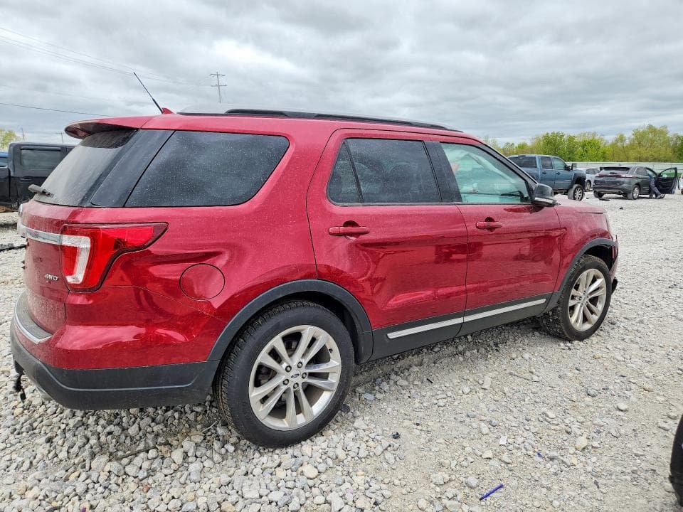 2018 FORD EXPLORER XLT 3