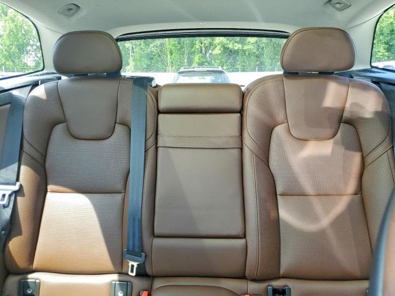 2018 VOLVO XC60 T6 10