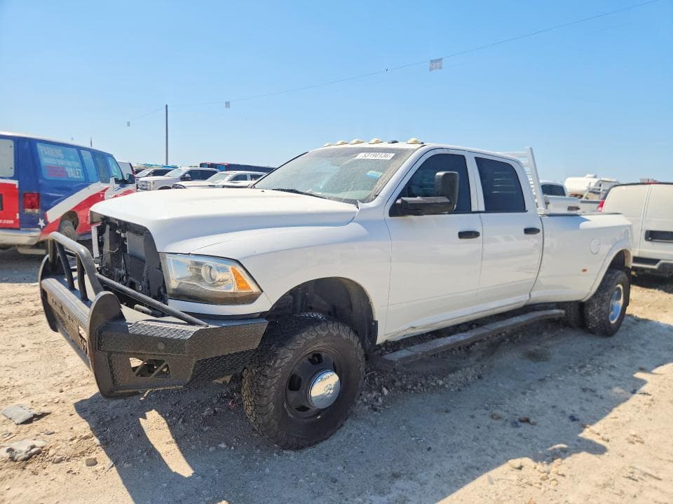 2014 RAM 3500 ST - 1