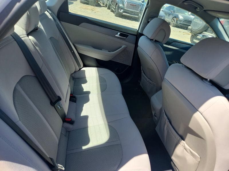 2017 HYUNDAI SONATA SE 19
