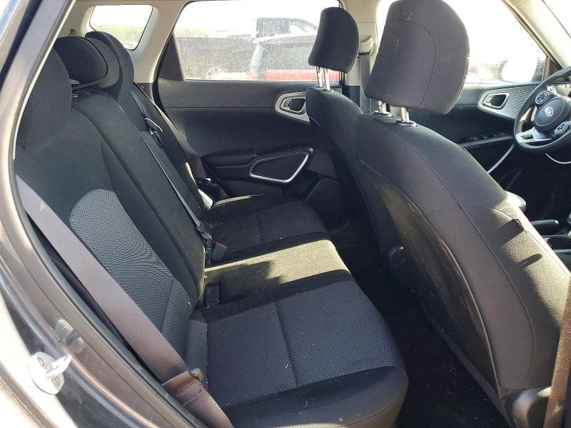 2020 KIA SOUL LX 10