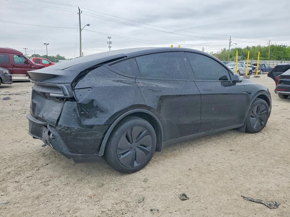 2026 TESLA MODEL Y 3