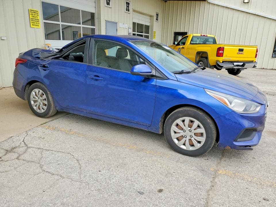 2019 HYUNDAI ACCENT 4