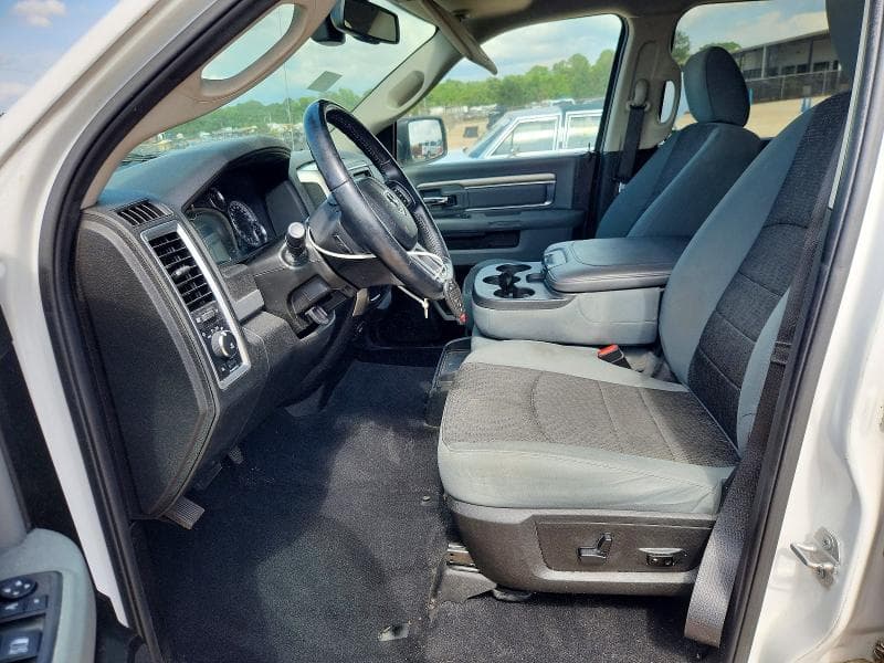 2019 RAM 1500 CLASSIC SLT 13