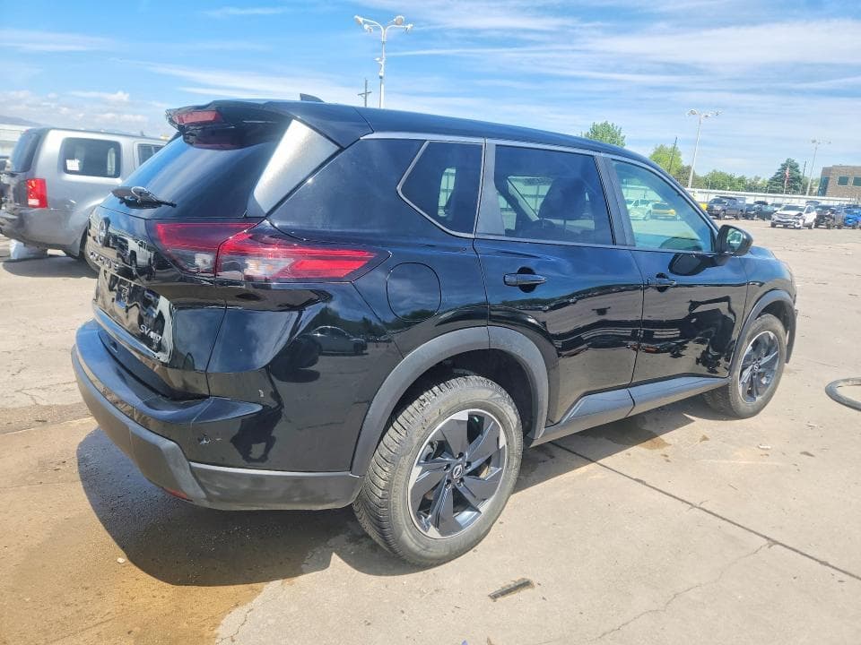 2024 NISSAN ROGUE SV 3
