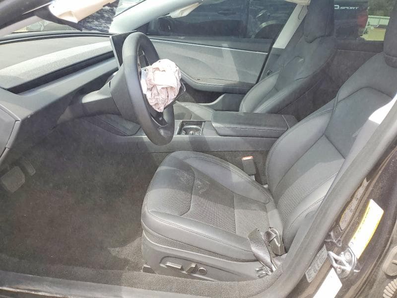 2025 TESLA MODEL 3 7