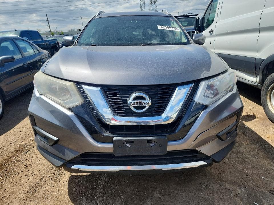 2017 NISSAN ROGUE SV 5