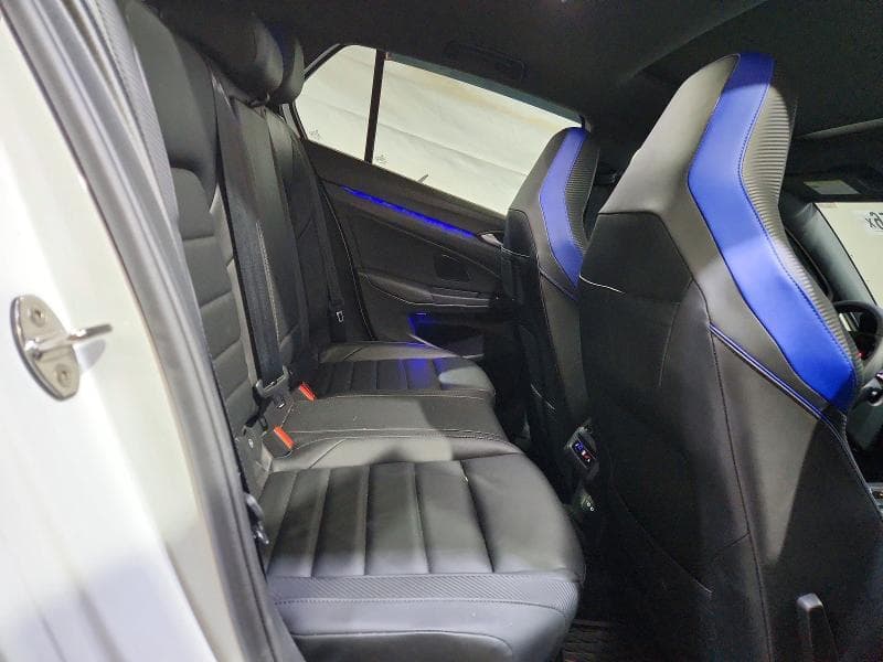 2022 VOLKSWAGEN GOLF R 10