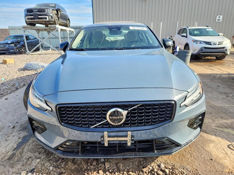 2024 VOLVO S60 PLUS 5