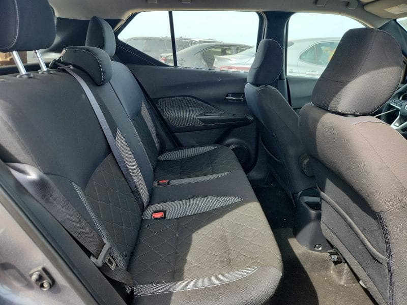 2019 NISSAN KICKS SV 10
