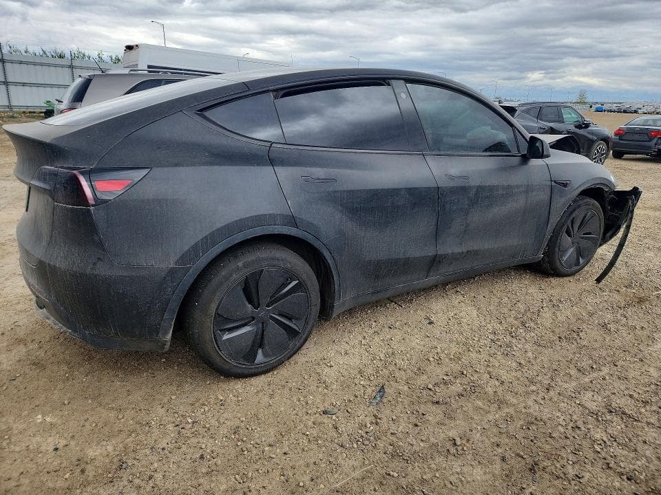 2023 TESLA MODEL Y 3