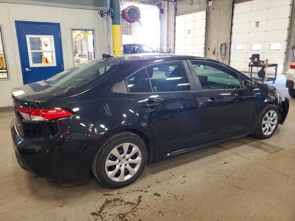 2022 TOYOTA COROLLA LE 3