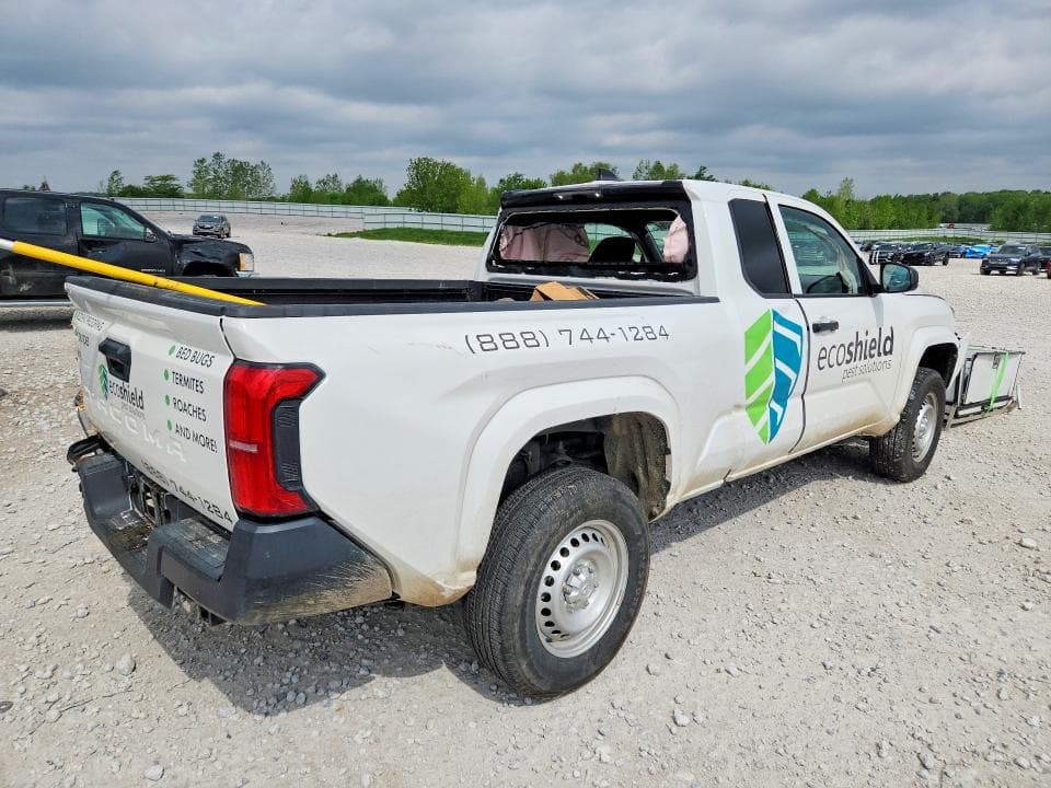 2025 TOYOTA TACOMA SR 3