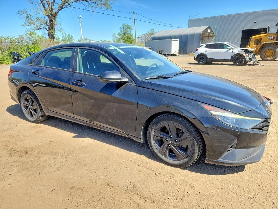 2023 HYUNDAI ELANTRA SEL 4