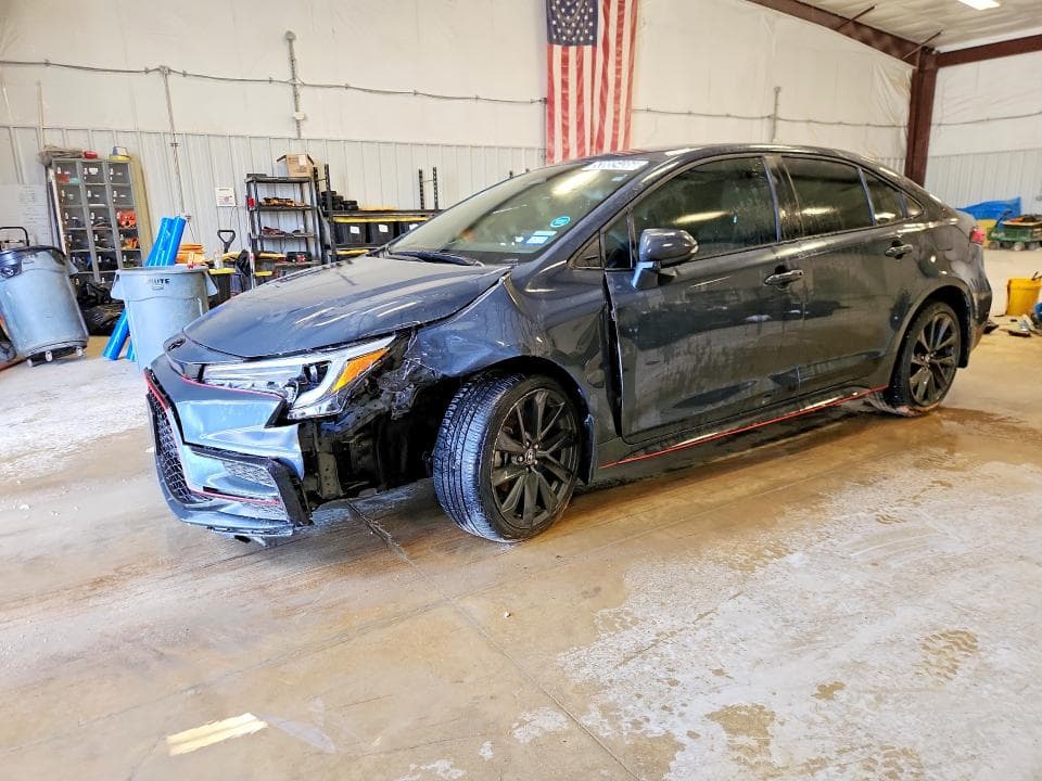 2025 TOYOTA COROLLA - 1
