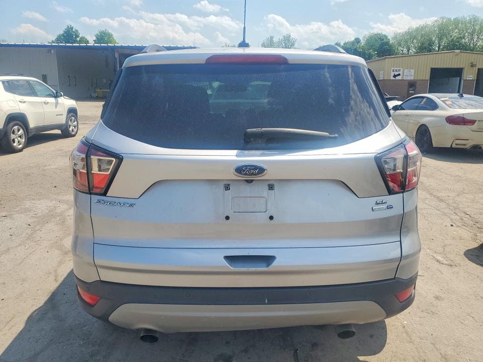 2017 FORD ESCAPE SE 6