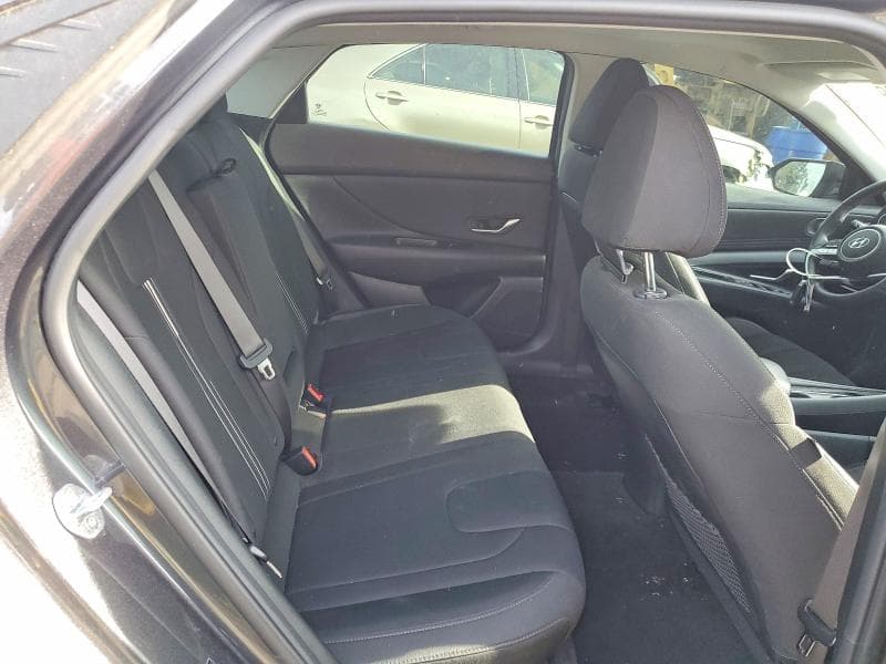2021 HYUNDAI ELANTRA SEL 10