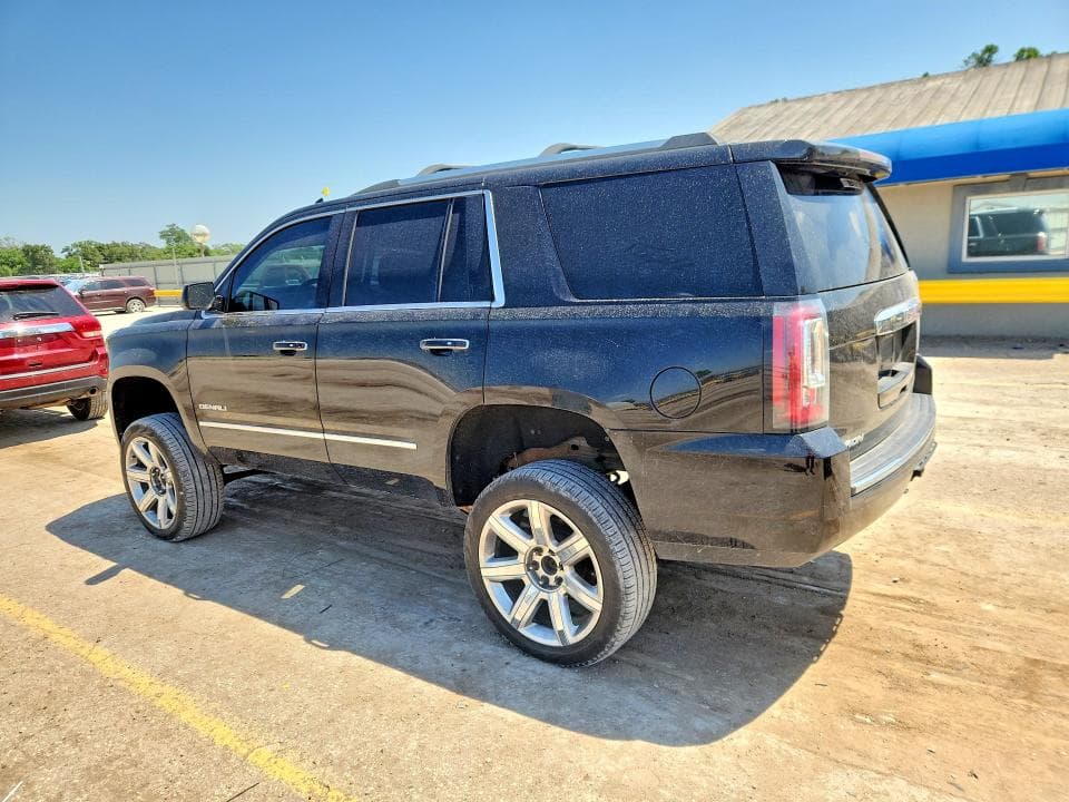 2019 GMC YUKON DENALI 2