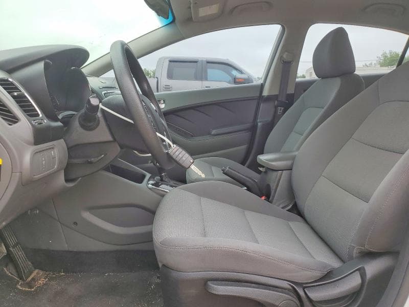 2017 KIA FORTE LX 7