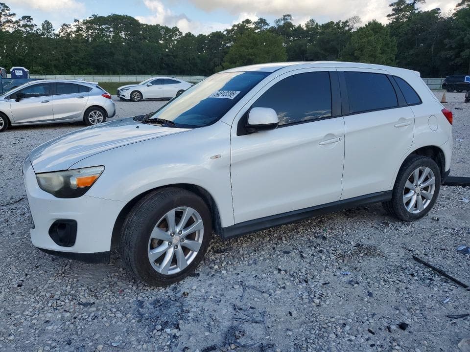 2013 MITSUBISHI OUTLANDER SPORT ES - 1