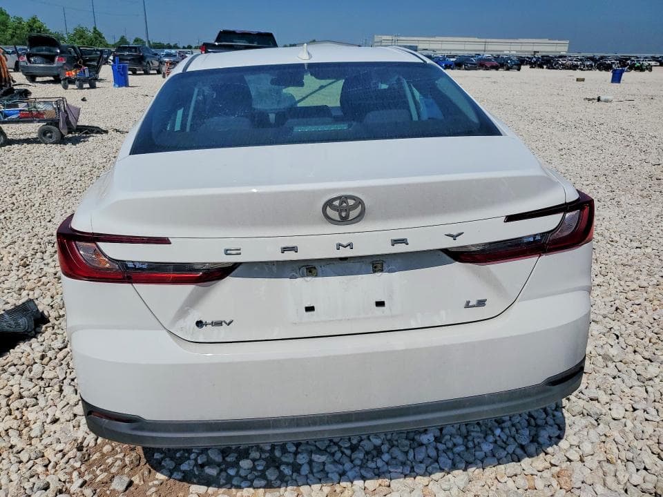2025 TOYOTA CAMRY LE 6