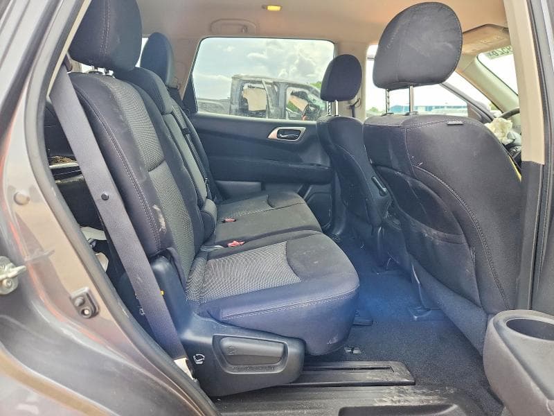 2017 NISSAN PATHFINDER SV 11
